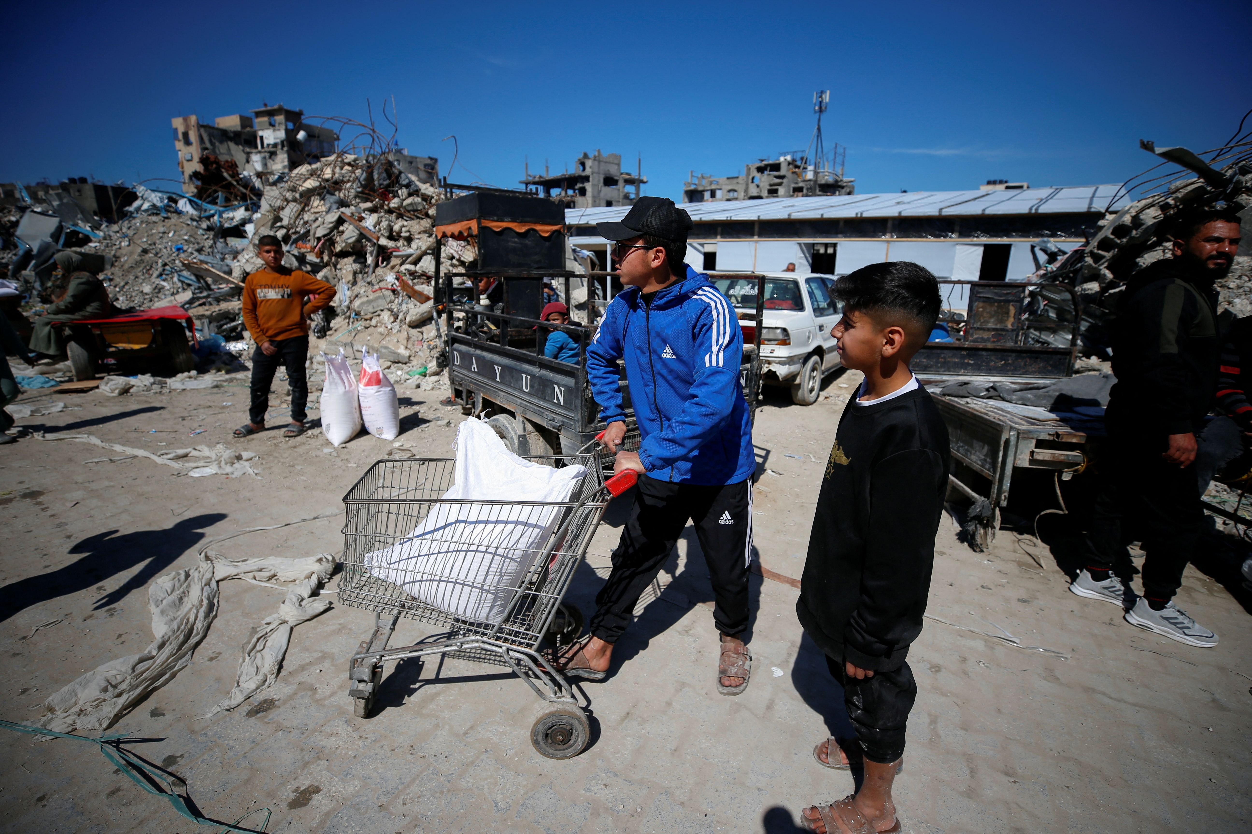 آماده شدن طرح مصر برای بازسازی غزه با تاکید بر ماندن فلسطینیان در این باریکه