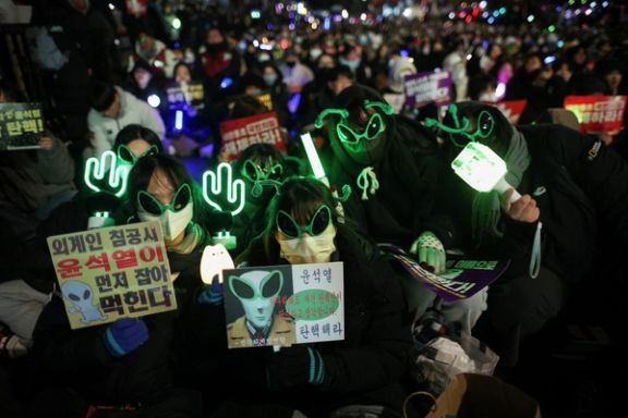 معترضان در مقابل پارلمان- ۲۱ آذر، سئول