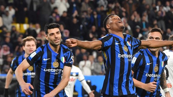 اینتر ۲-۰ آتالانتا؛ صعود افعیها به فینال سوپرکاپ ایتالیا در عربستان سعودی