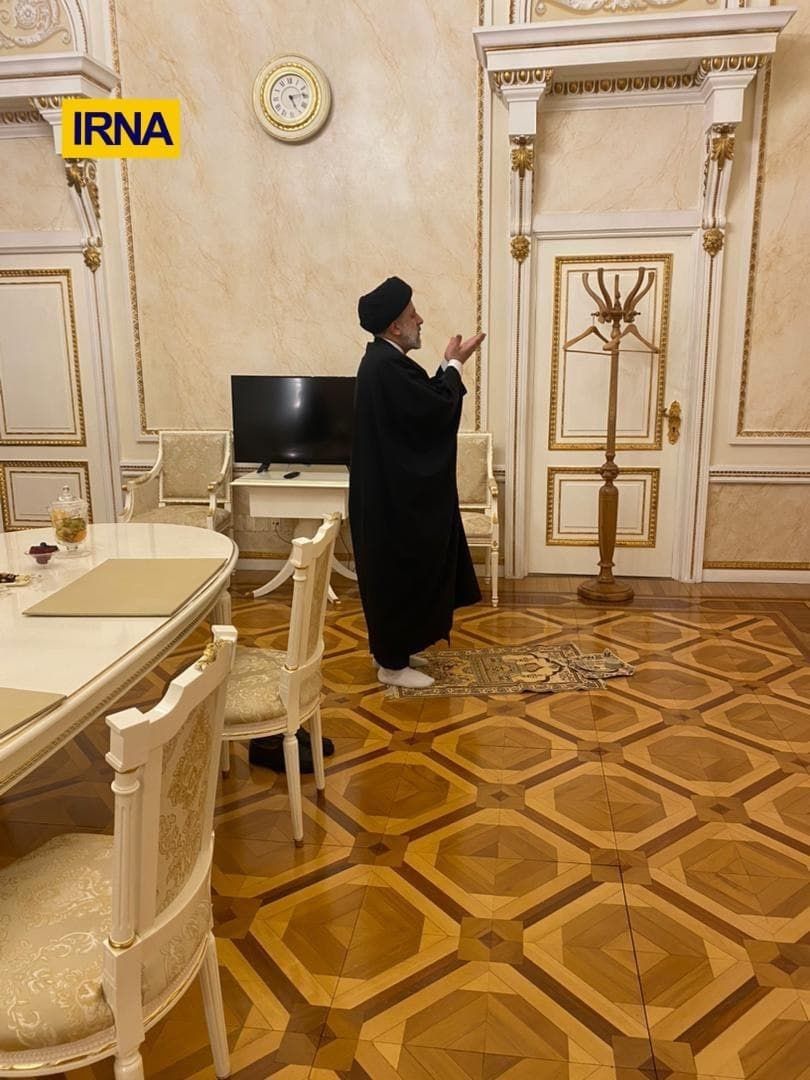 Iran Cleric Says Raisi Will Pray At the White House One Day