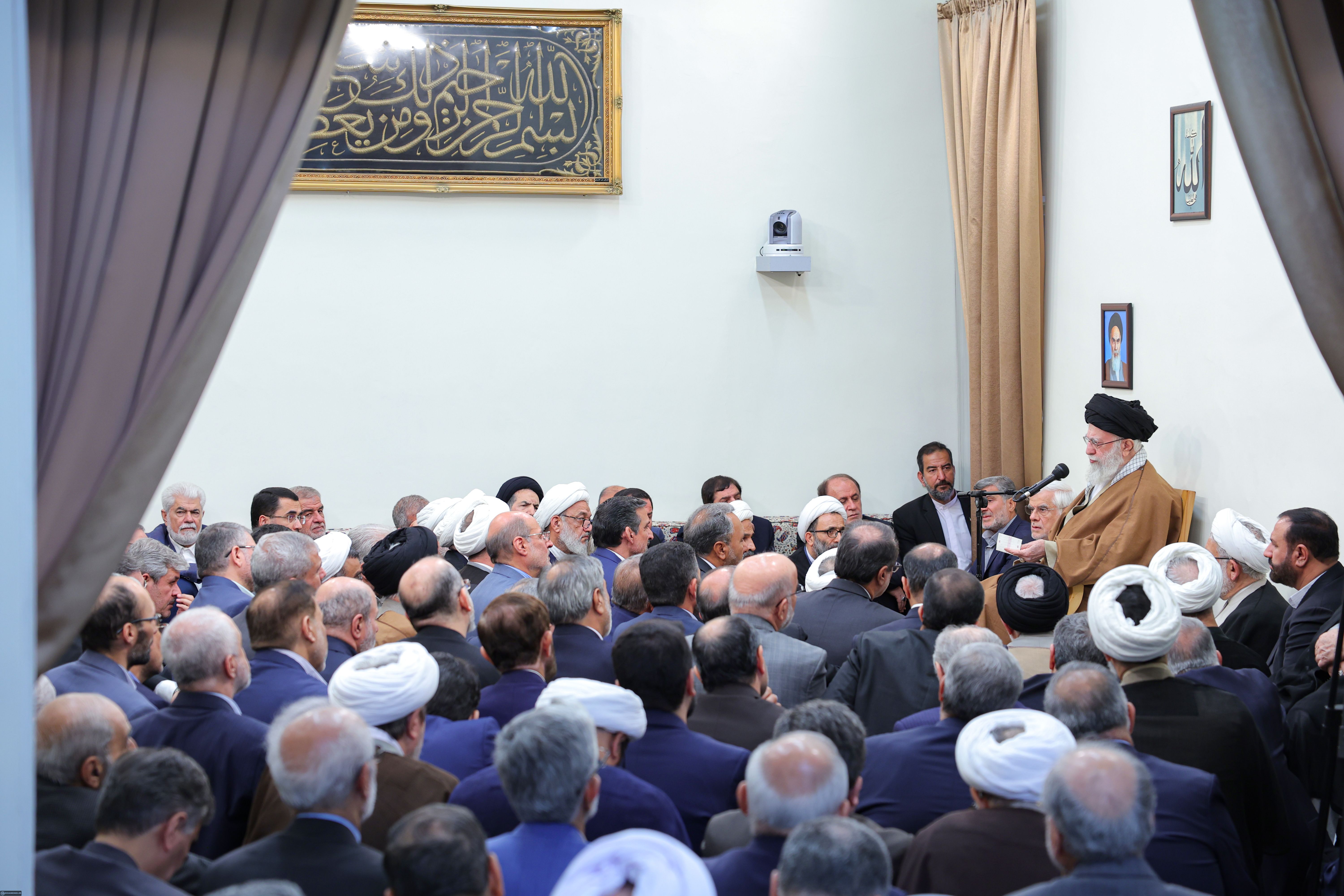 برای حاکمان ایران غرق شدن کشتی اهمیتی ندارد؛ خانواده‌هایشان سال‌ها پیش فرار کرده‌اند