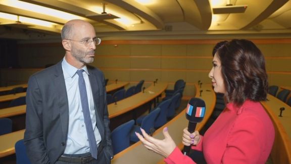 Rob Malley speaking to Iran International's Samira Gharaei in October 2022