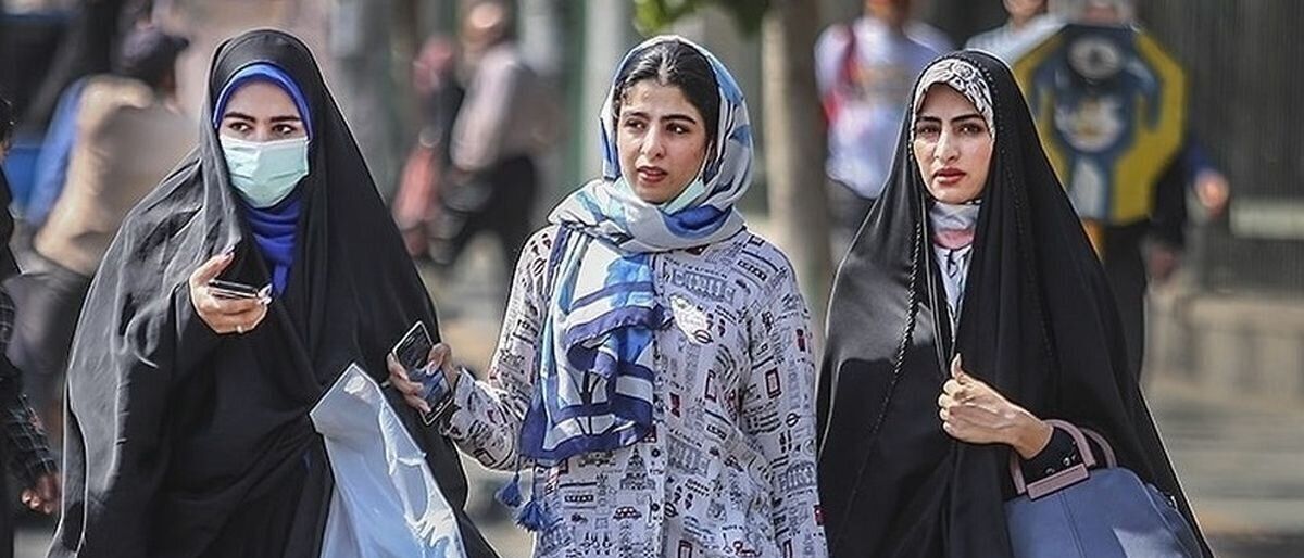 Iranian Clerics Criticize Neglecting Corruption and Enforcing Hijab