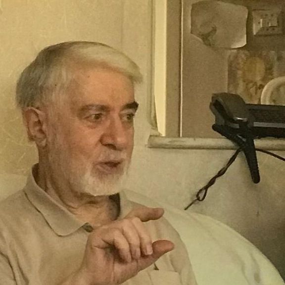 میرحسین موسوی در واکنش به اعدام محسن شکاری: چوبههای دار جنبش مردم را متوقف نخواهد کرد