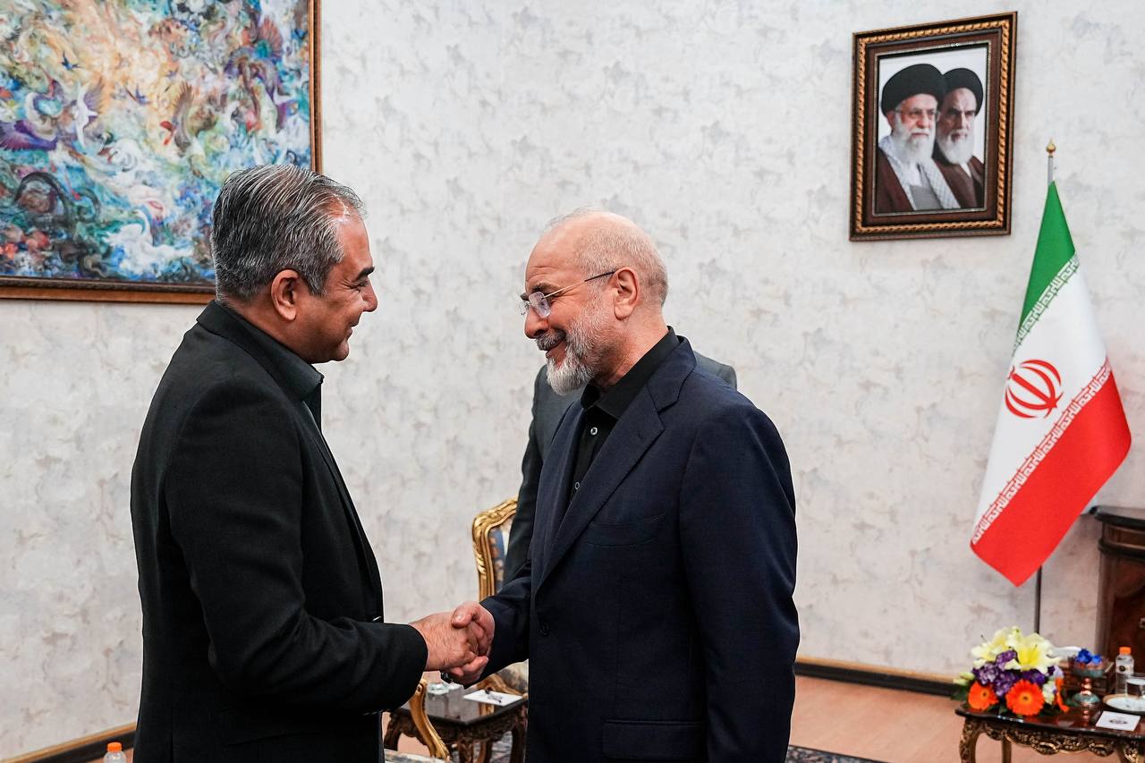 هم‌زمان با تلاش پاکستان برای میانجی‌گری، ترامپ بر گرفتن اورانیوم غنی‌شده ایران تاکید کرد