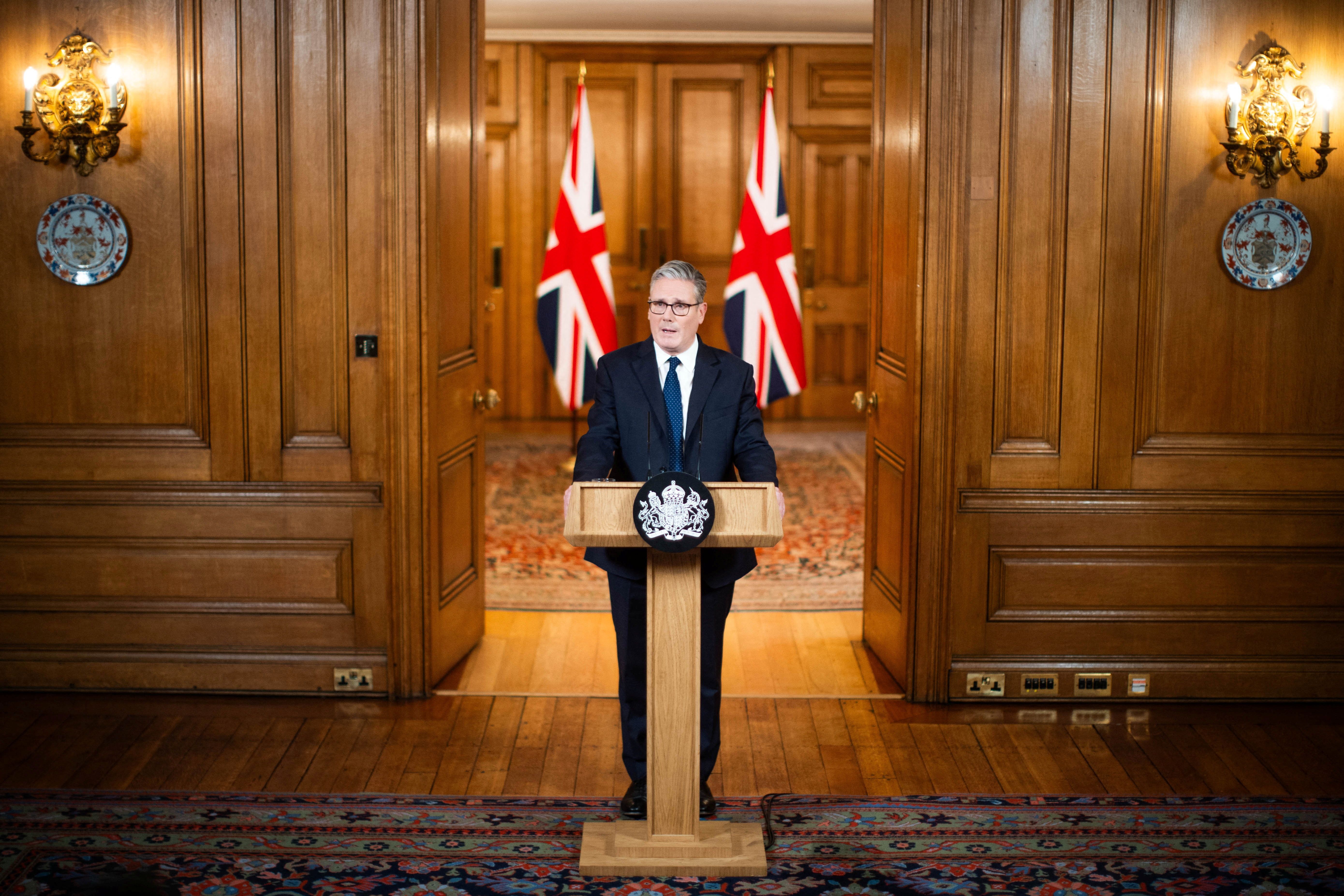 بریتانیا حمله به کنیسه منچستر را «حادثه‌ تروریستی» اعلام کرد