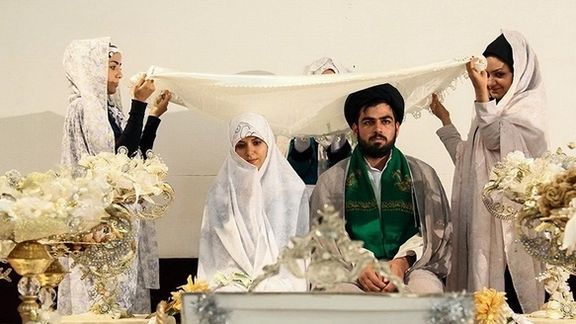 مقام حوزه علمیه: ازدواج با آخوندها بعد از نمایش فیلمی درباره آنها بیشتر شد