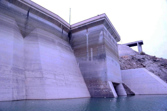 ۸۸ درصد از حجم پنج سد ماملو، لتیان، کرج، لار و طالقان خالی است
