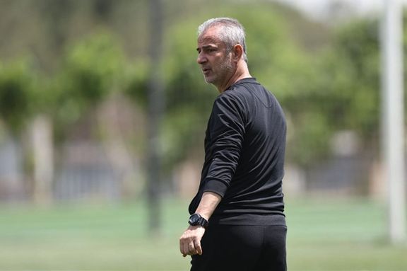 اسماعیل کارتال: بعد از گل سوم با حریف مدارا کردیم، برد تقدیم به هواداران پرسپولیس