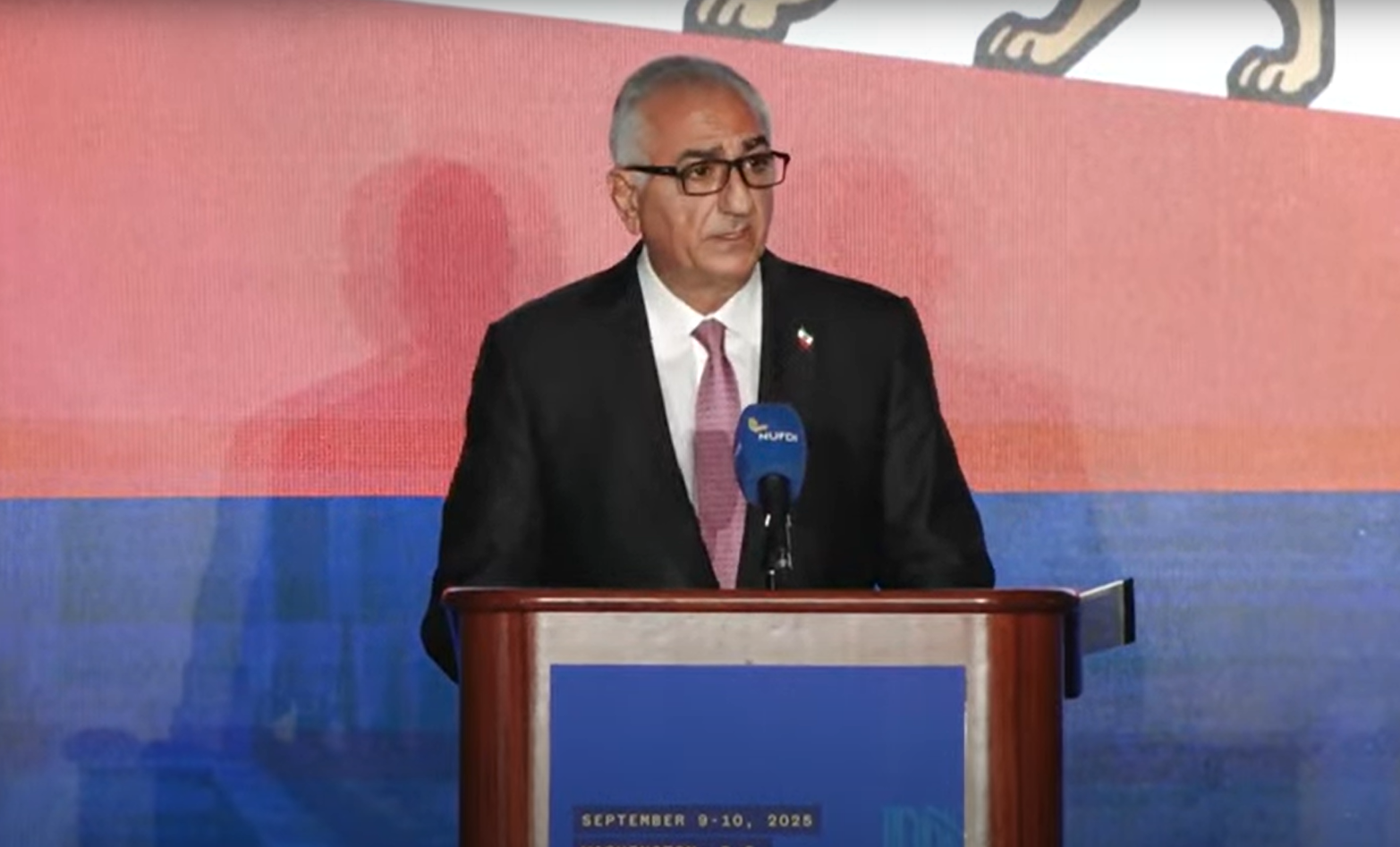 شاهزاده رضا پهلوی: سقوط جمهوری اسلامی تنها با خیزش دوباره مردم ایران محقق می‌شود