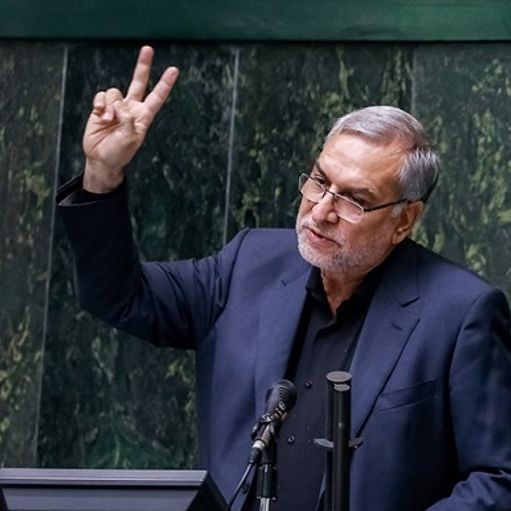 وزیر بهداشت: امروز واکسن فت و فراوان در کشور موجود است