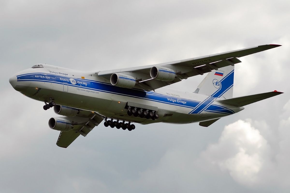 What flew into Ashgabat before the US struck Iran's railway bridge to Russia