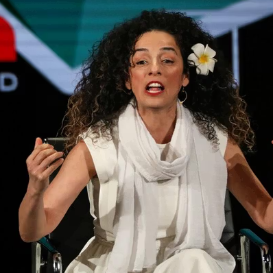 متهم بمحاولة اغتيال الصحافية الإيرانية علي نجاد يعترف بـ"التآمر للقتل مقابل المال"