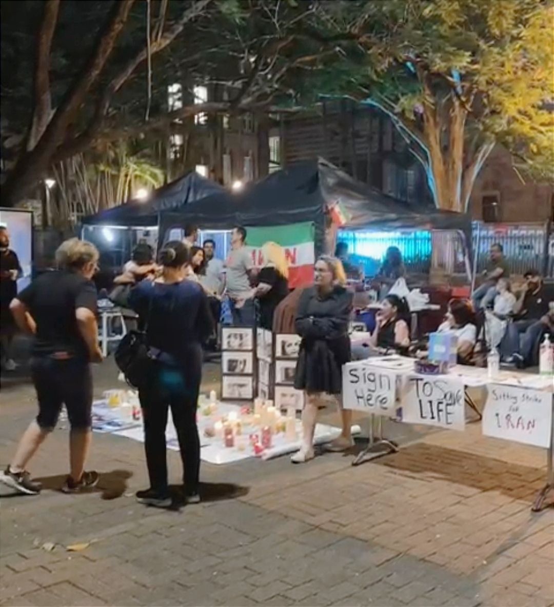 Iranians Continue Rallies In Europe, Australia To Support Protesters