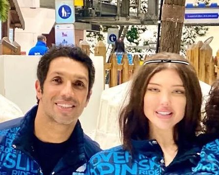 عکسی که سپهر حیدری در کنار همسرش، آرام جوینده، در صفحه اینستاگرام سپهر حیدری خود منتشر کرده است.