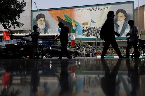 ایرانِ جمهوری اسلامی، استبداد مذهبی و مقاومت روزمره در زندگی ایرانی