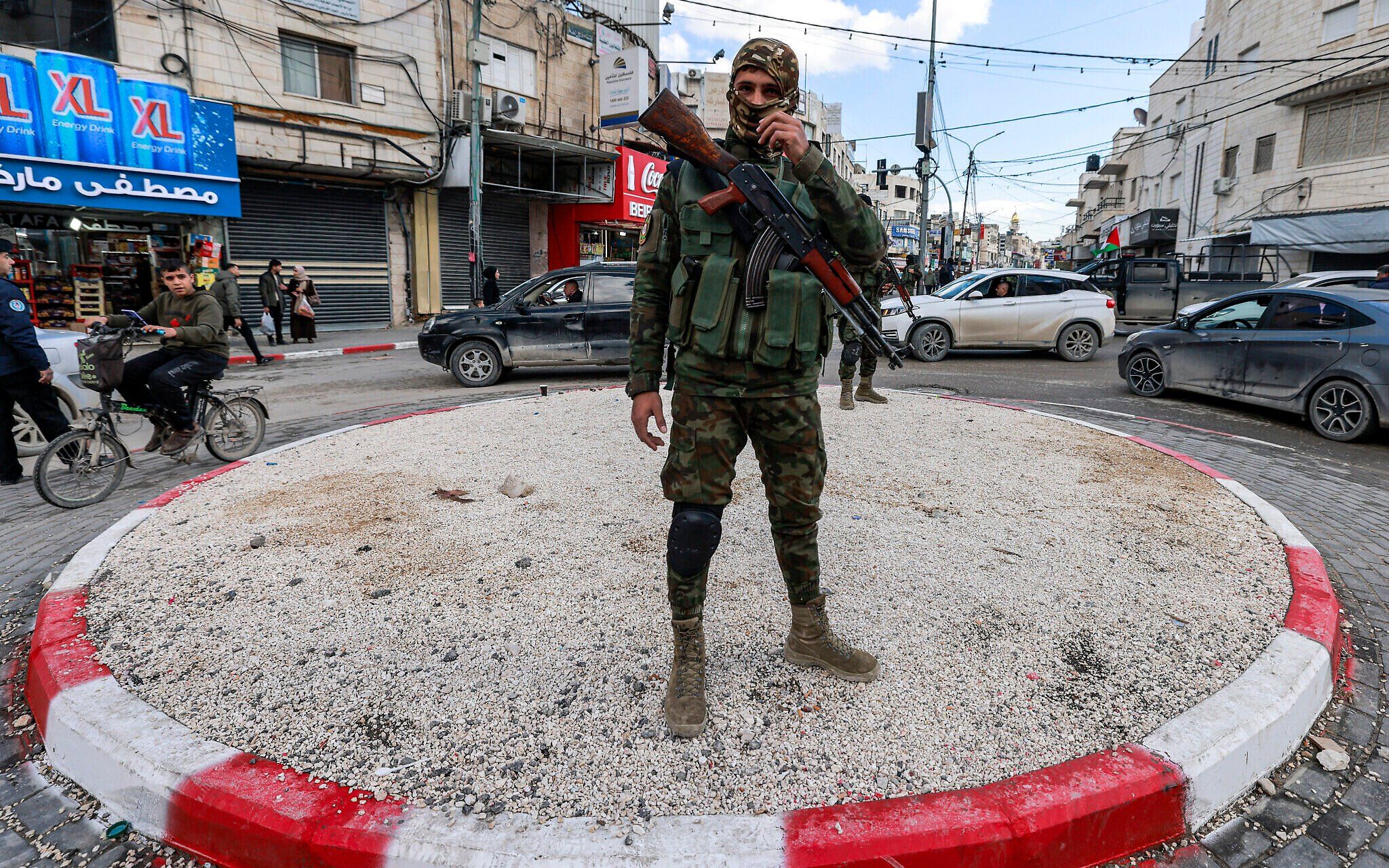 نیروهای فلسطینی، عضو ارشد گردان جنین در کرانه باختری را کشتند