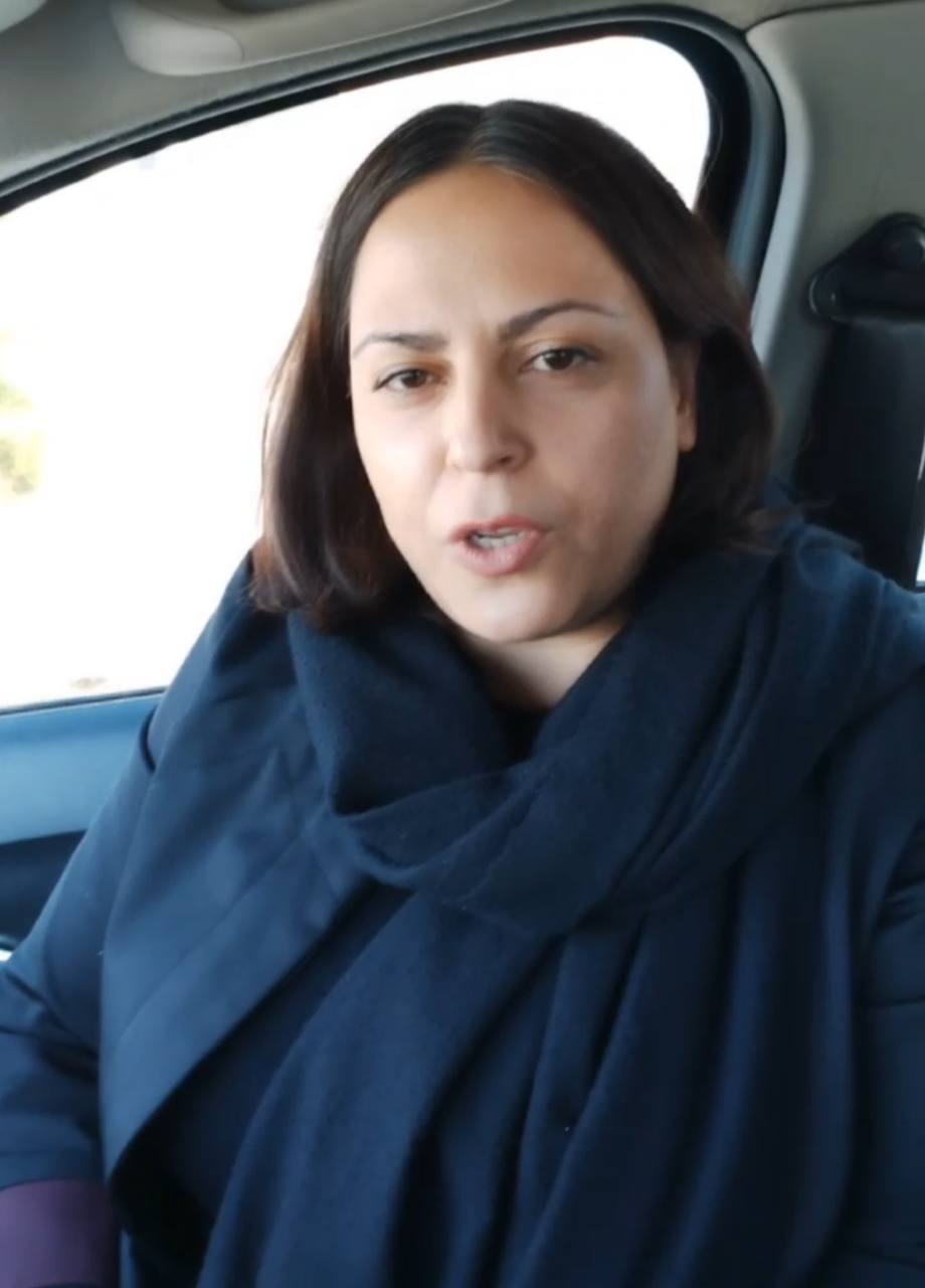 نسرین حسنی، روزنامه‌نگار مخالف حجاب اجباری، در بجنورد زندانی شد