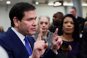 روبیو: هزاران موشک بالستیک جمهوری اسلامی تهدیدی مستقیم علیه نیروهای آمریکایی و متحدانش است