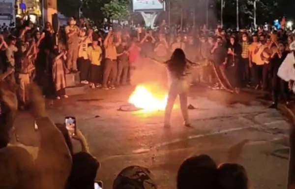 واکنش سران کشورهای جهان به اعتراضات ایران؛ پاسخ وزارت خارجه استرالیا به ایران‌اینترنشنال