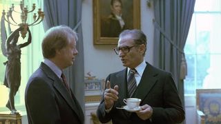 داستان ناگفته آخرین ماموریت ویژه کارتر در ایران برای تصمیمگیری درباره سرنوشت شاه