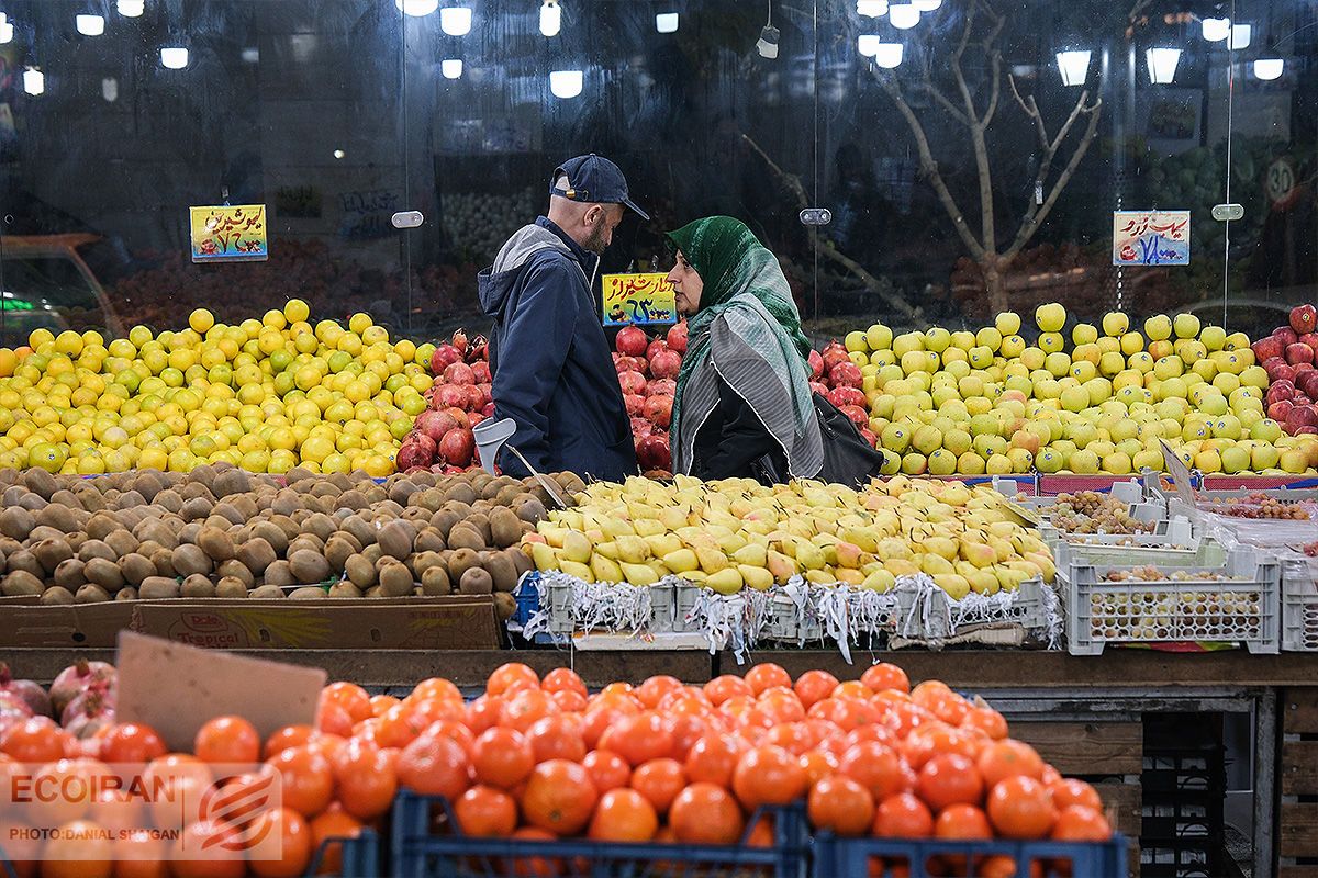 نرخ رسمی سیب و پرتقال به ترتیب ۱۸۰ و ۱۱۲ درصد افزایش یافت