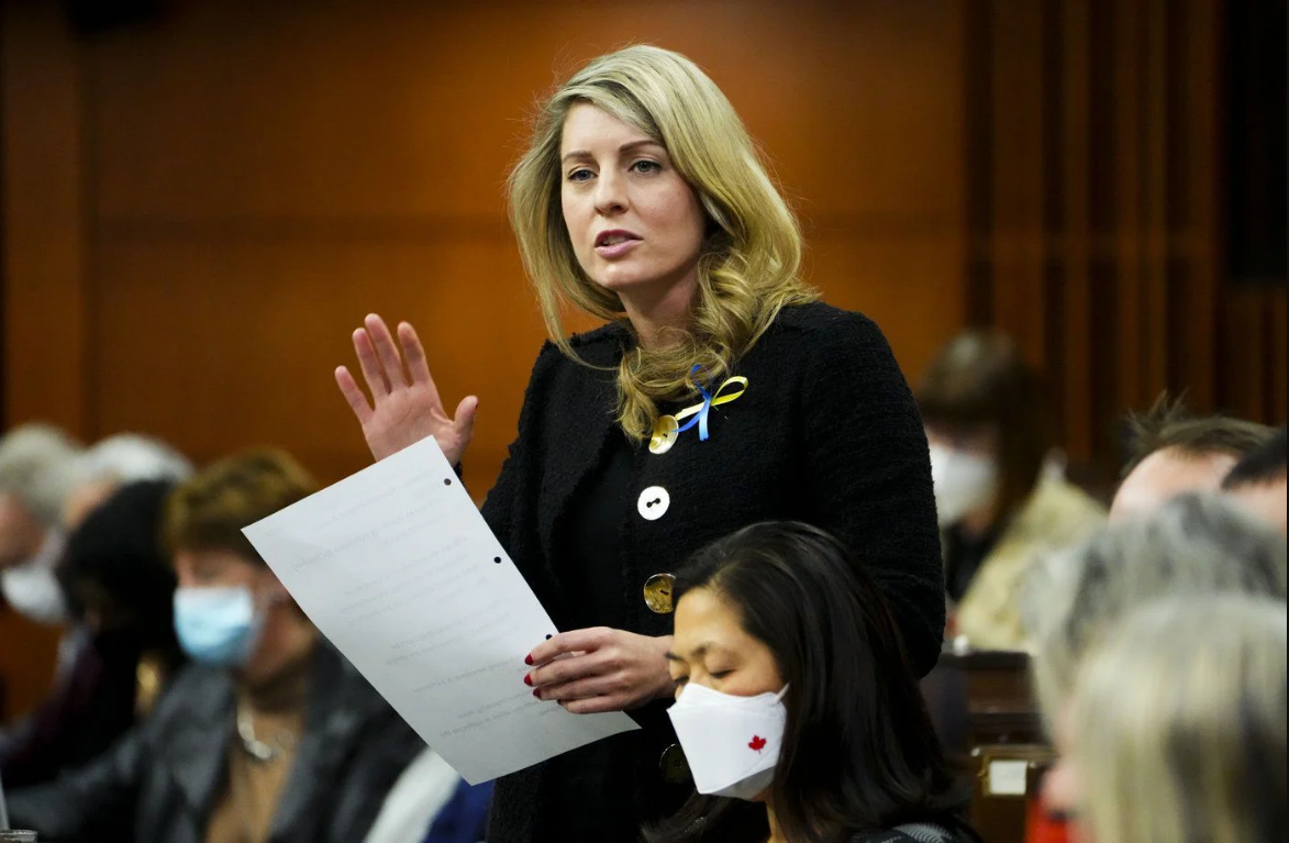 وزيرات خارجية العالم يدنَّ انتهاك حقوق الإنسان والقمع العنيف للمتظاهرين في إيران