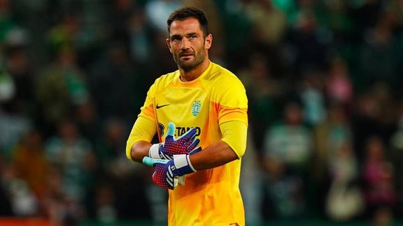 پس از جدایی حسینی؛ آنتونیو آدان، دروازهبان پیشین رئال مادرید پیشنهاد استقلال را رد کرد