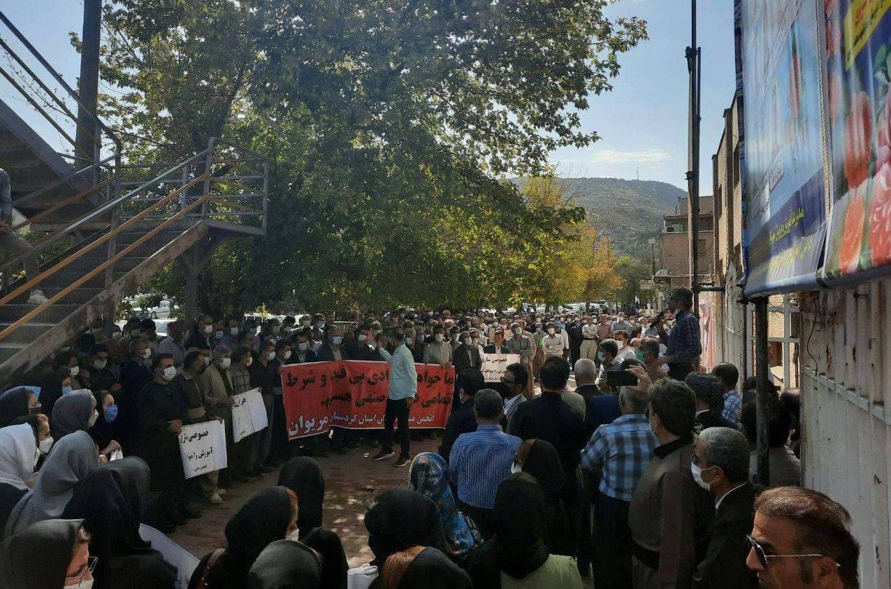 تجمع سراسری معلمان در اعتراض به اجرا نشدن طرح رتبه‌بندی: صدای ما بی‌صداست
