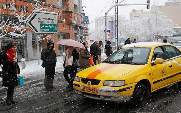 شورای شهر تهران: نرخ کرایه تاکسی در زمان بارش برف و باران تغییر نمیکند