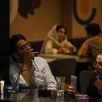 فرهنگ کافهنشینی در ایران زیر فشار بحران اقتصادی در حال فروپاشی است