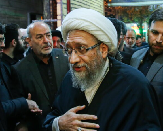 رییس مجمع تشخیص مصلحت نظام: اسرائیل از خوف پاسخ جمهوری اسلامی مستاصل شده