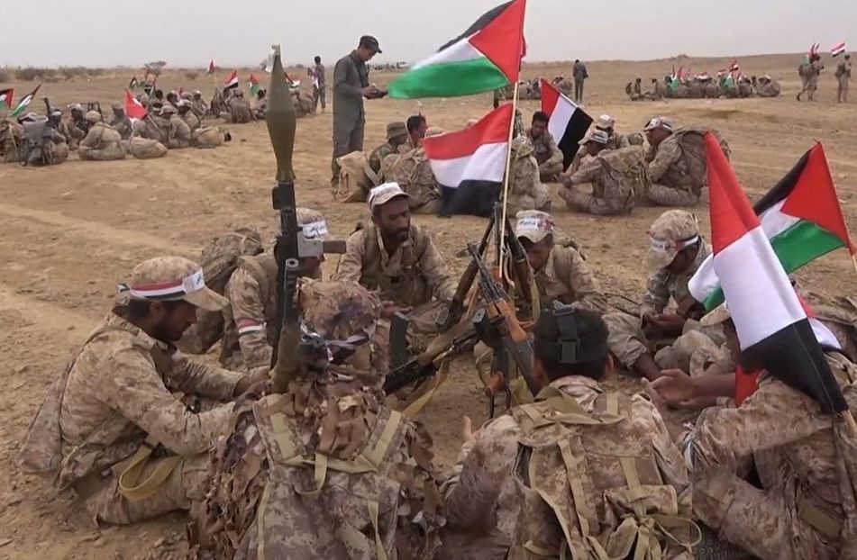 گزارش کمک جمهوری اسلامی به نیروهای نیابتی‌‌اش و انتقاد اعضای کنگره از بایدن