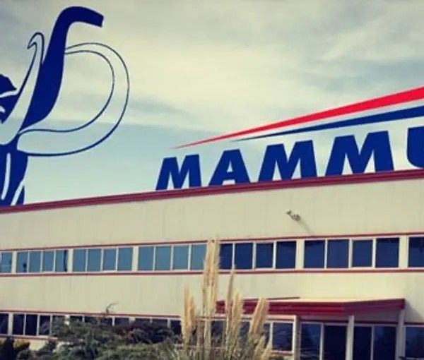 US Removes Large Iranian Industrial Group From Sanctions List