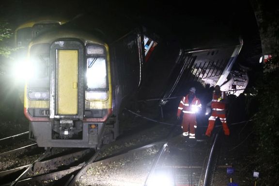 برخورد دو قطار در جنوب غرب بریتانیا دستکم ۱۲ زخمی بر جای گذاشت