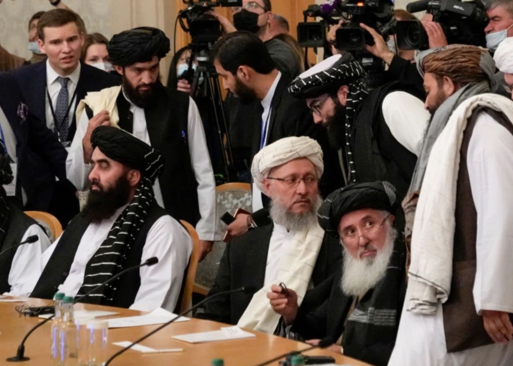 روزنامه جمهوری اسلامی: با روسیه فرق داریم، ننگ به رسمیت شناختن طالبان را نپذیرید