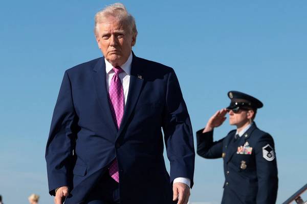 ترامپ: محاصره تنگه هرمز در سطحی بالاتر از محاصره ونزوئلا خواهد بود