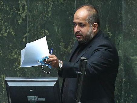 کمیسیون اصل ۹۰ مجلس: روال جذب سه هزار و ۶۲۰ دانشجوی بورسیه در دولت روحانی غیرقانونی بود