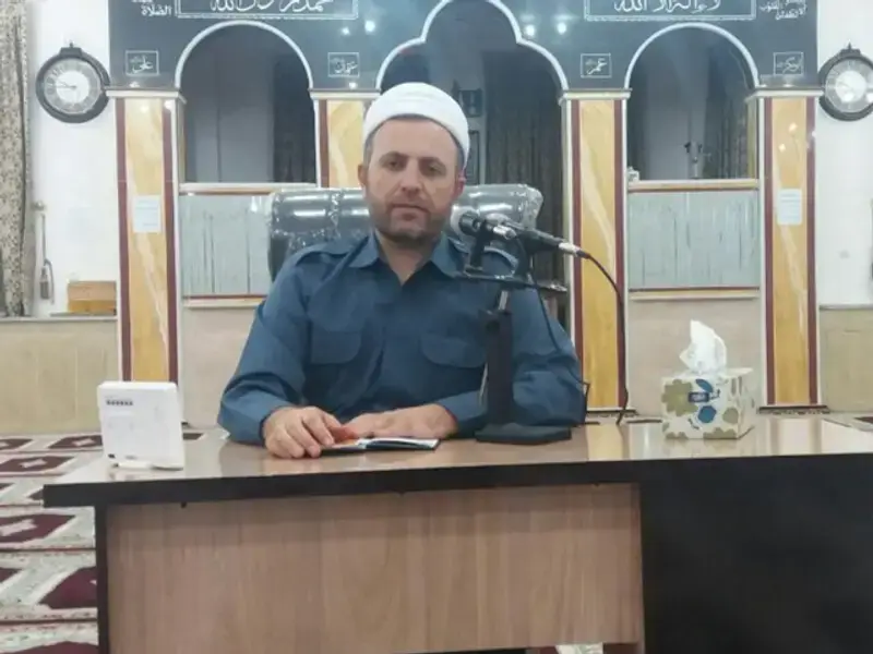 المحكمة العليا الإيرانية تؤيد حكم إعدام صادر بحق رجل دين سني معارض