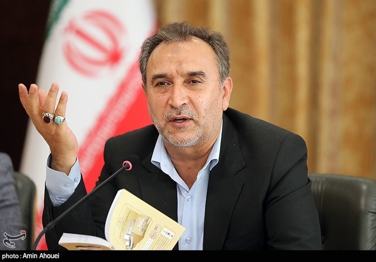 معاون حقوقی ریاست جمهوری: اثری از فرش‌های سرقت شده کاخ سعدآباد نیست