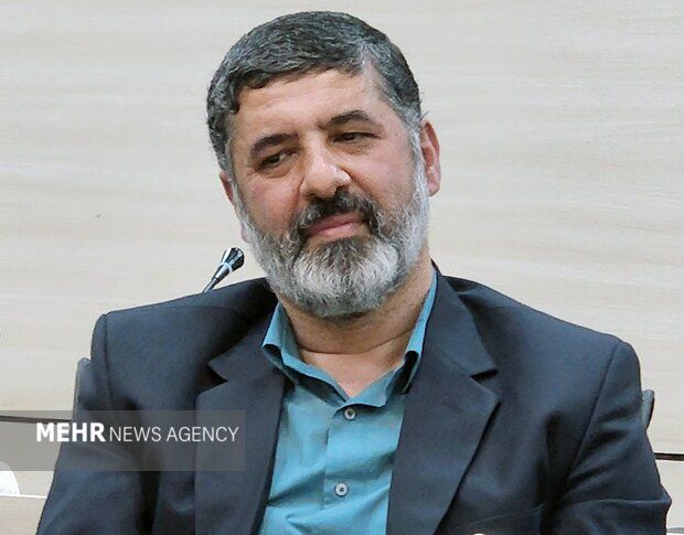Secretary of the Coalition Council of Islamic Revolution Forces Reza Davari (file photo) 