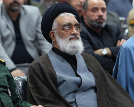 نماینده خامنهای در قم: جامعه مومن باید در برابر بیبندوباری و انحراف بایستد