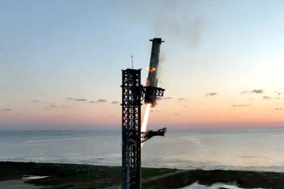 پنجمین آزمایش پرواز استارشیپ؛ تقویتکننده غولپیکر به سکوی پرتاب بازگشت