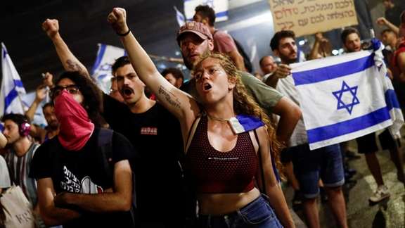 Protesters block Ayalon Highway during a demonstration following a parliament vote on a contested bill that limits Supreme Court powers to void some government decisions, in Tel Aviv, Israel July 25, 2023.