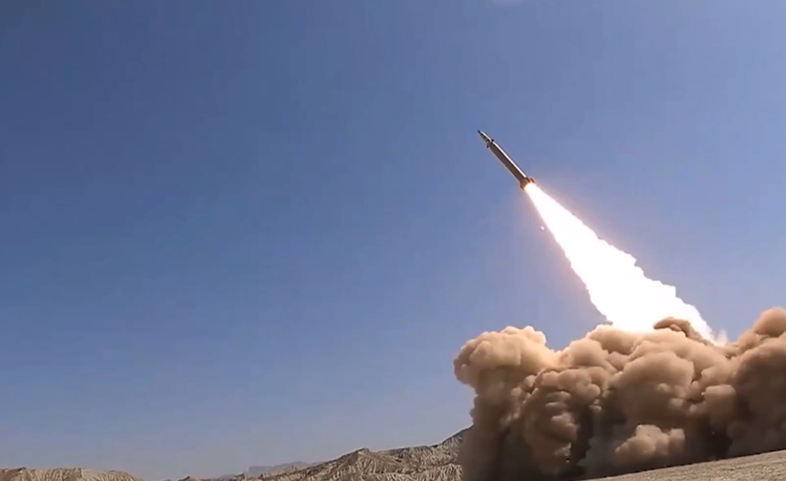 Iran threatens to hit US bases after unveiling new ballistic missile