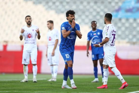 استقلال ۲ - هوادار ۲؛ استقلال، طلسمشده در چرخه مساویها و ناکامی ناتمام