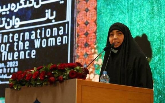 زینب نصرالله در تهران: زنان با تربیت فرزندان نقش بینظیری علیه ظلم داشتهاند