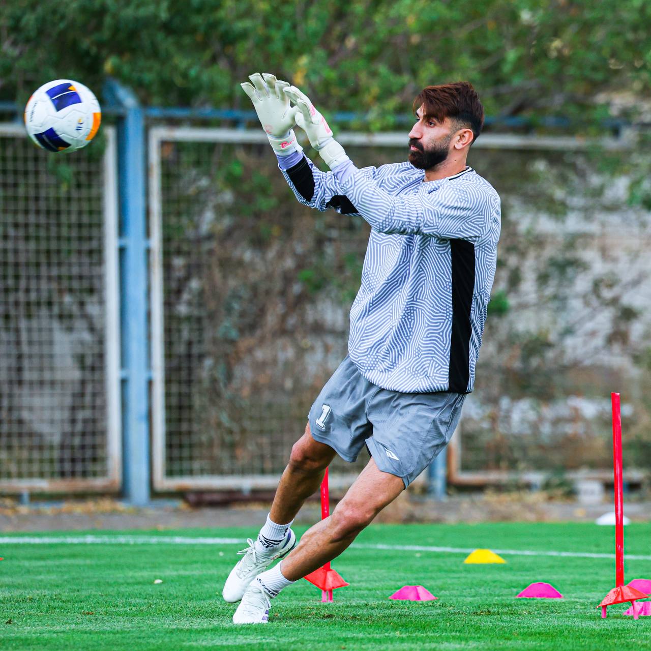 حکم بیرانوند پس از افشای رشوه به پرسپولیس؛ دو میلیارد تومان، یک جلسه محرومیت تعلیقی