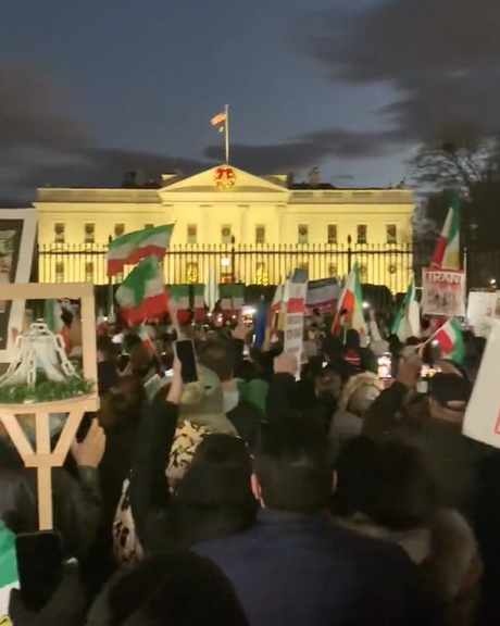 شعار ایرانیان مقابل کاخ سفید: بایدن بیدار شو، با ملاها توافق نکن