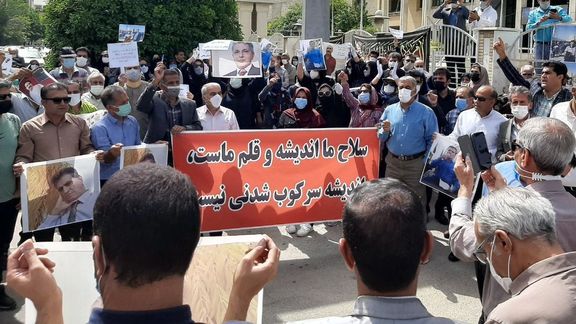 سخنگوی کانون صنفی معلمان از بازداشت حدود ۴۰ نفر از زنان معلم در تجمع تهران خبر داد